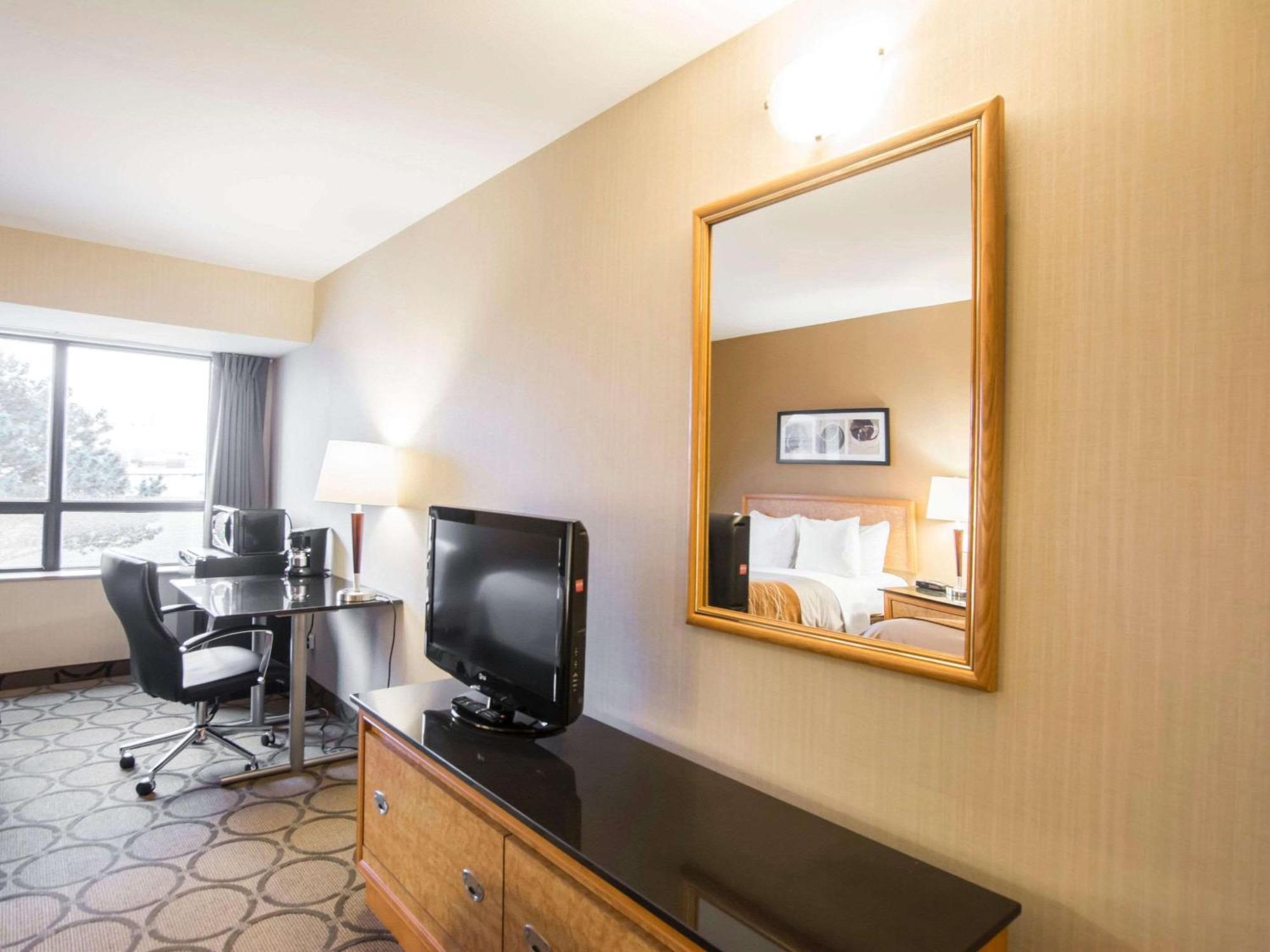 Comfort Inn Airport East Quebec City Ngoại thất bức ảnh