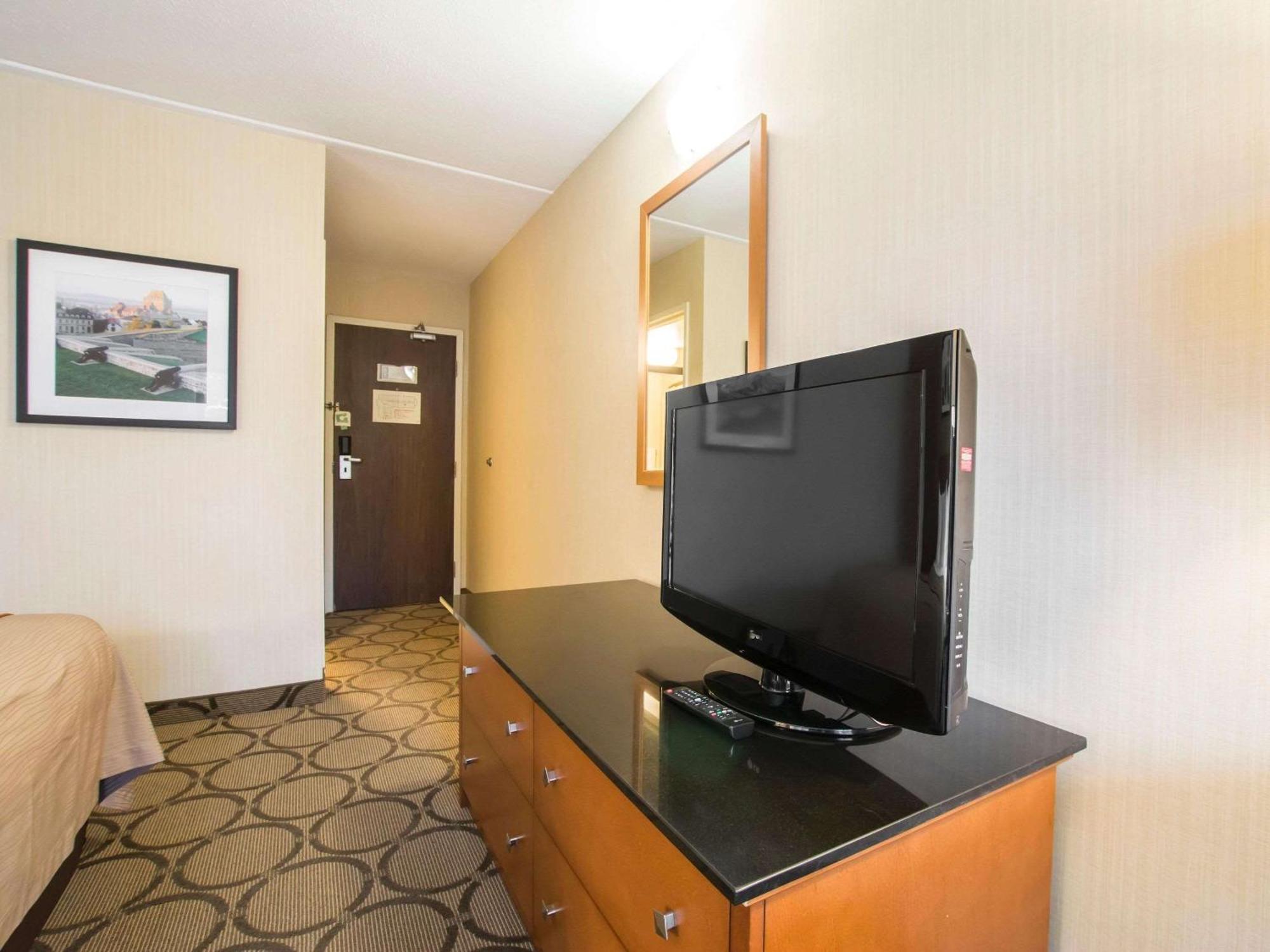 Comfort Inn Airport East Quebec City Ngoại thất bức ảnh