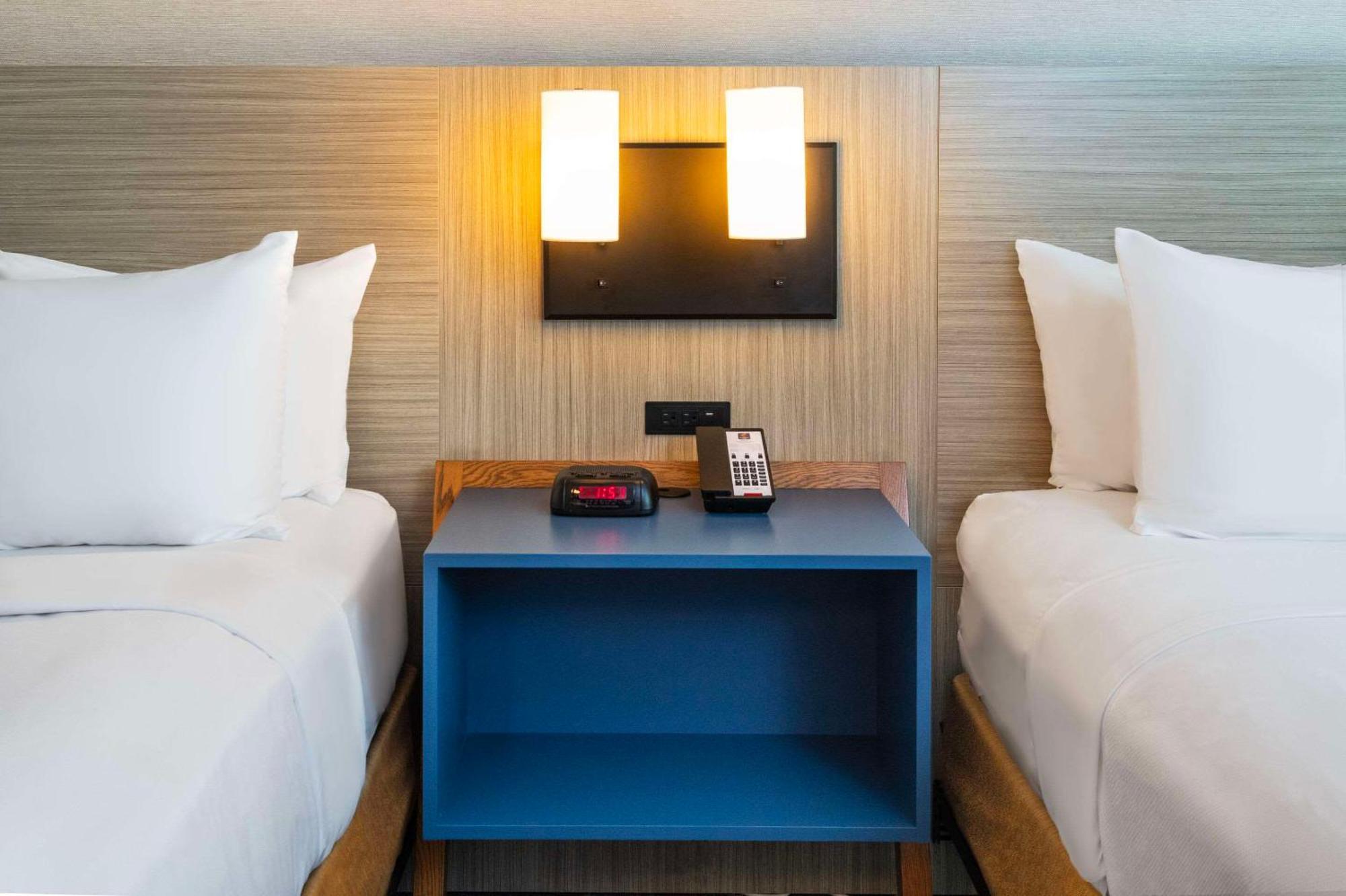 Comfort Inn Airport East Quebec City Ngoại thất bức ảnh
